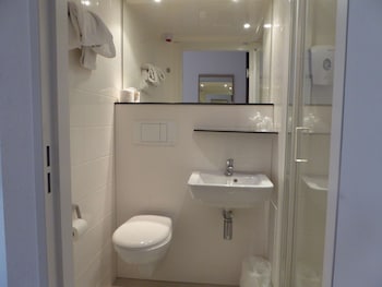 premiere classe hotel roissy aeroport cdg le mesnil amelot