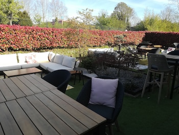 premiere classe hotel roissy aeroport cdg le mesnil amelot