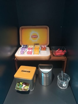 premiere classe hotel roissy aeroport cdg le mesnil amelot