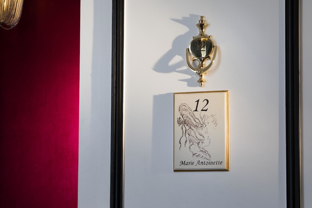 hotel de latour maubourg