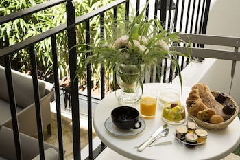 hotel de latour maubourg