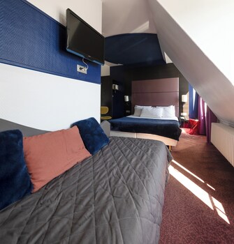 ibis styles paris pigalle montmartre