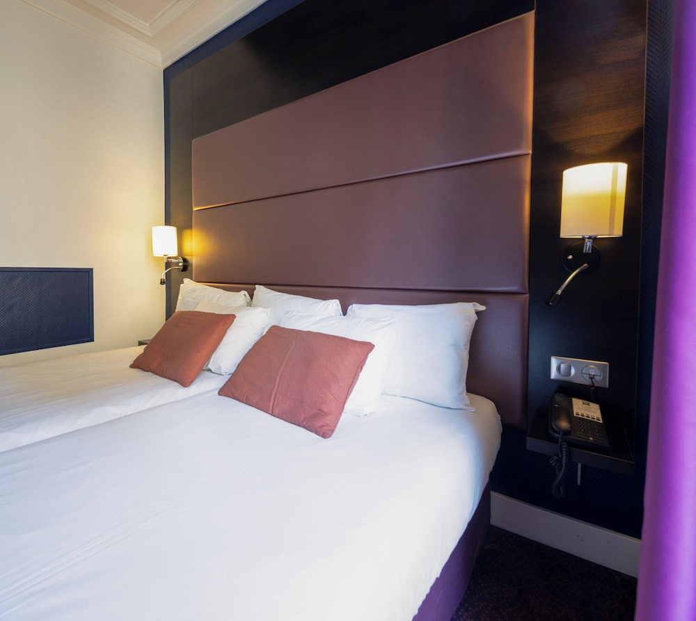 ibis styles paris pigalle montmartre