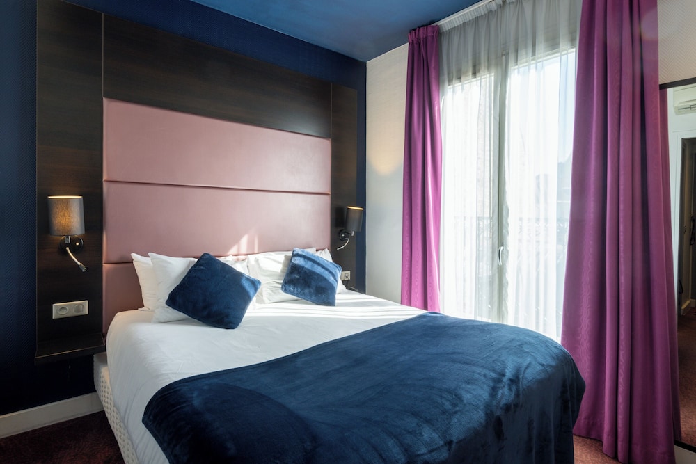 ibis styles paris pigalle montmartre