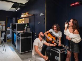 ibis styles paris opera lafayette