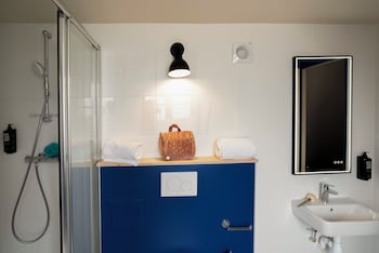 ibis styles paris opera lafayette