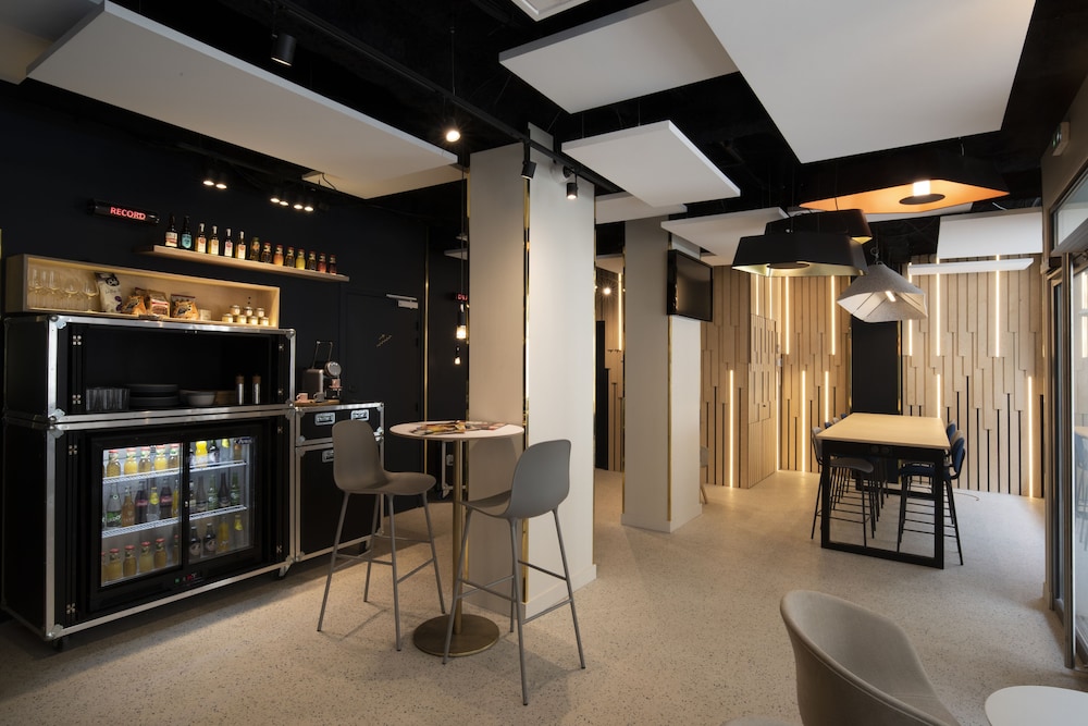 ibis styles paris opera lafayette