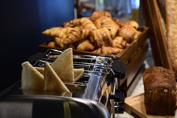 ibis styles paris opera lafayette