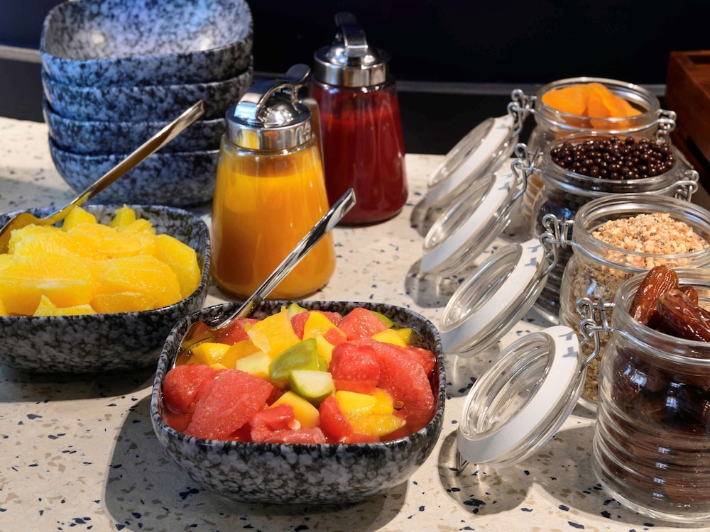 ibis styles paris opera lafayette