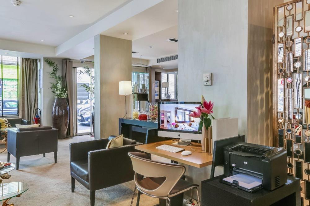 holiday inn paris elysees