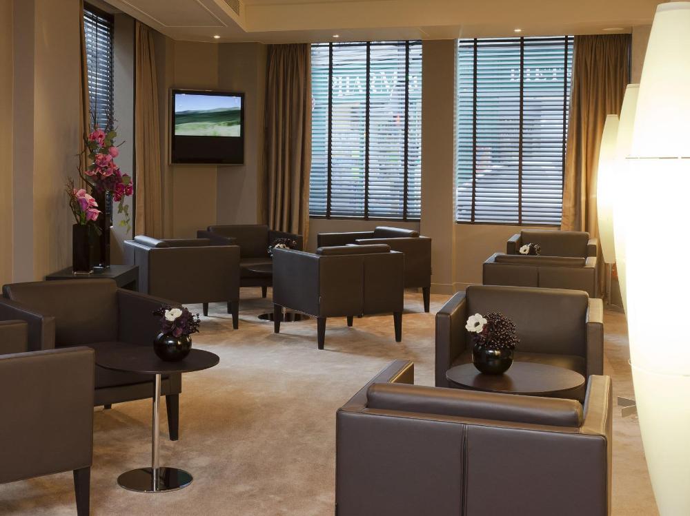 holiday inn paris elysees