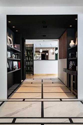 holiday inn paris elysees