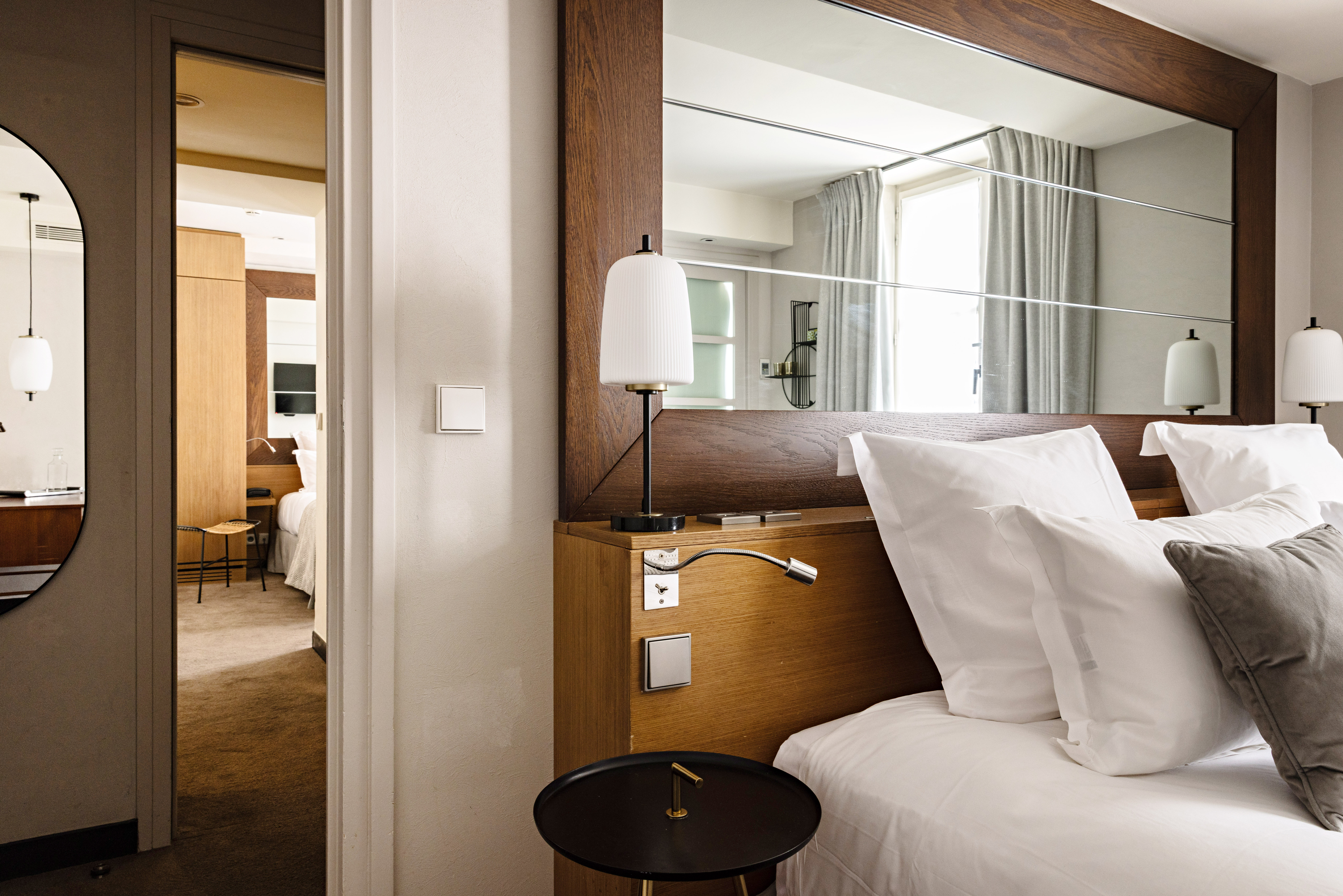 holiday inn paris elysees
