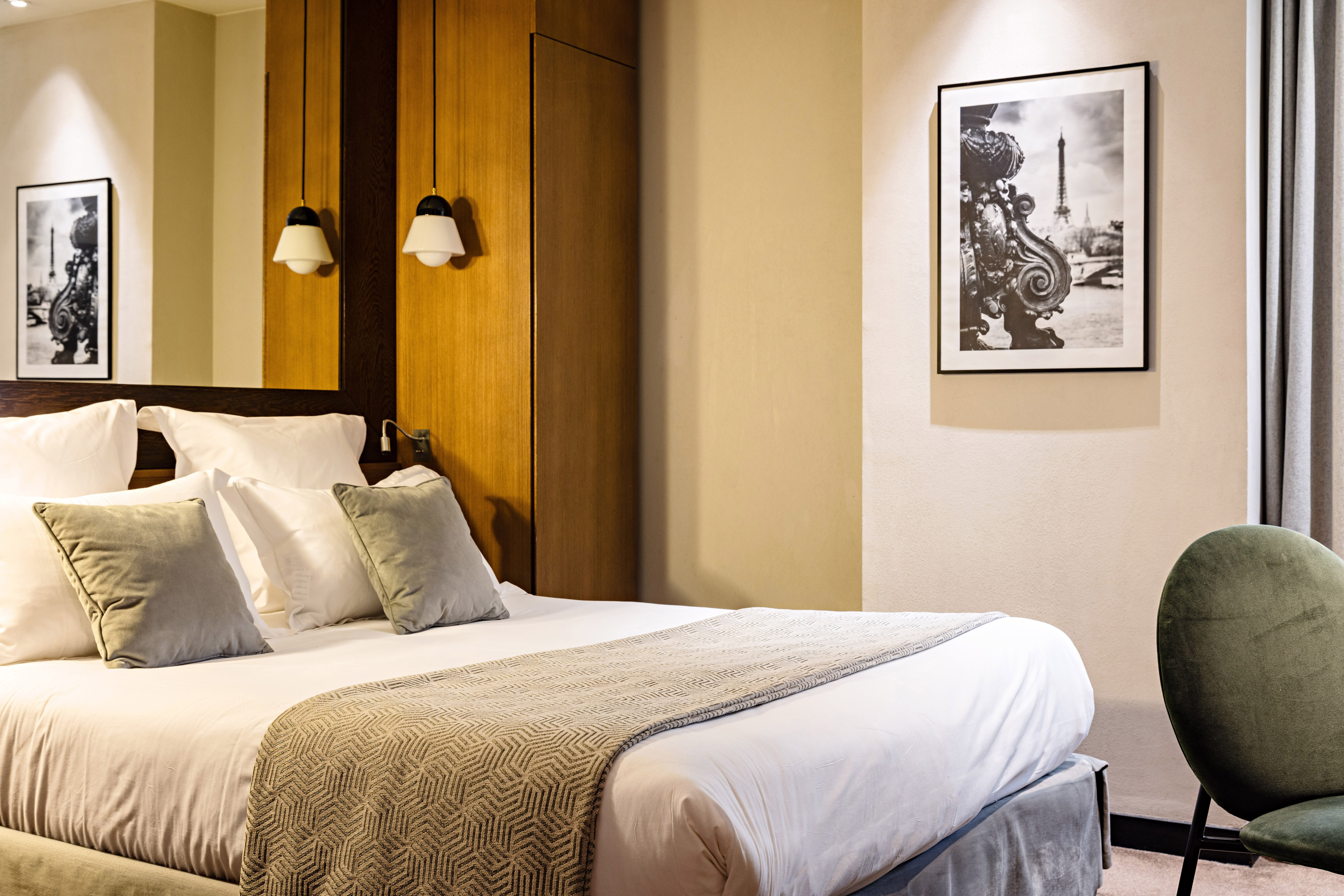 holiday inn paris elysees