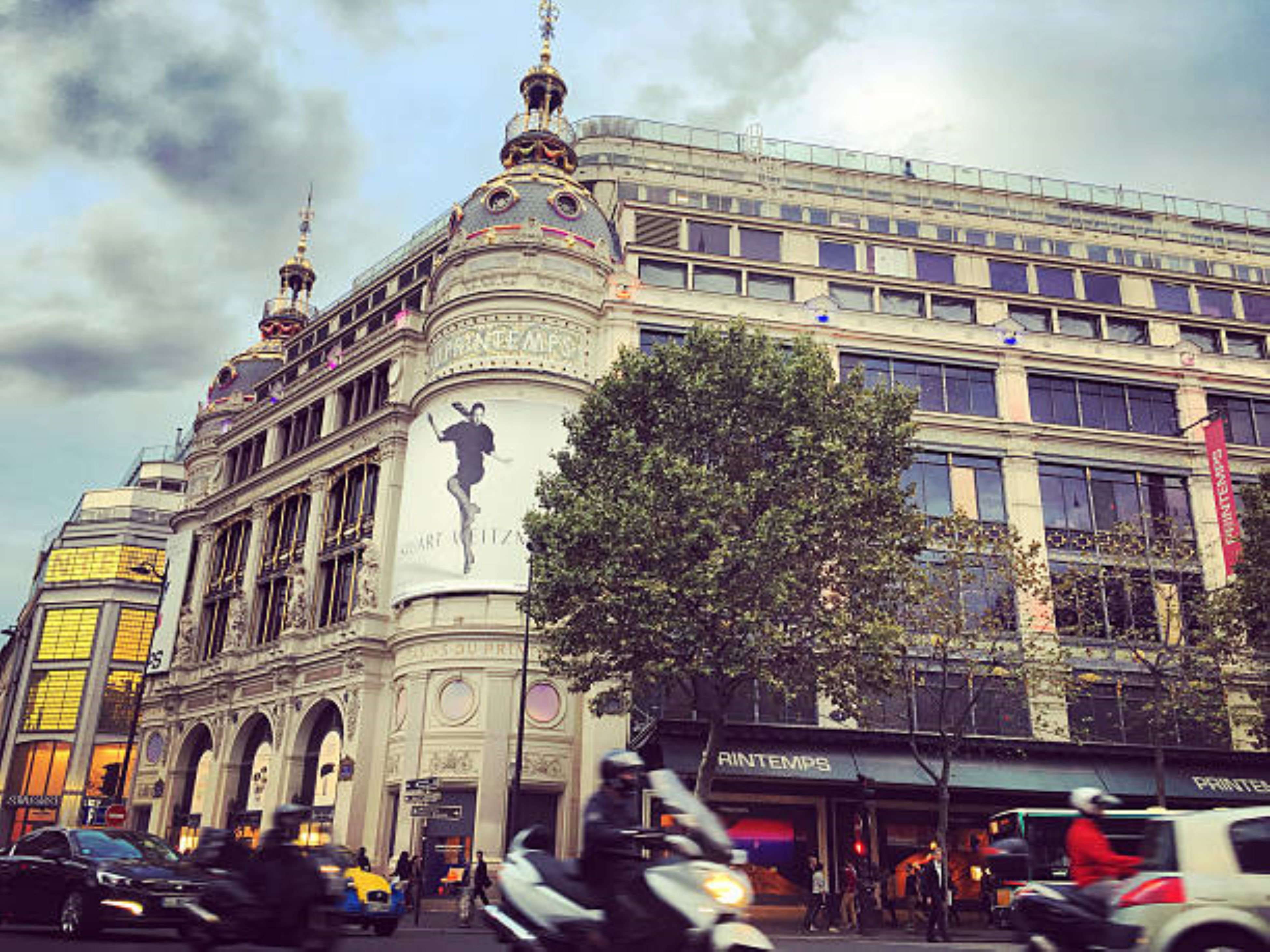 holiday inn paris elysees