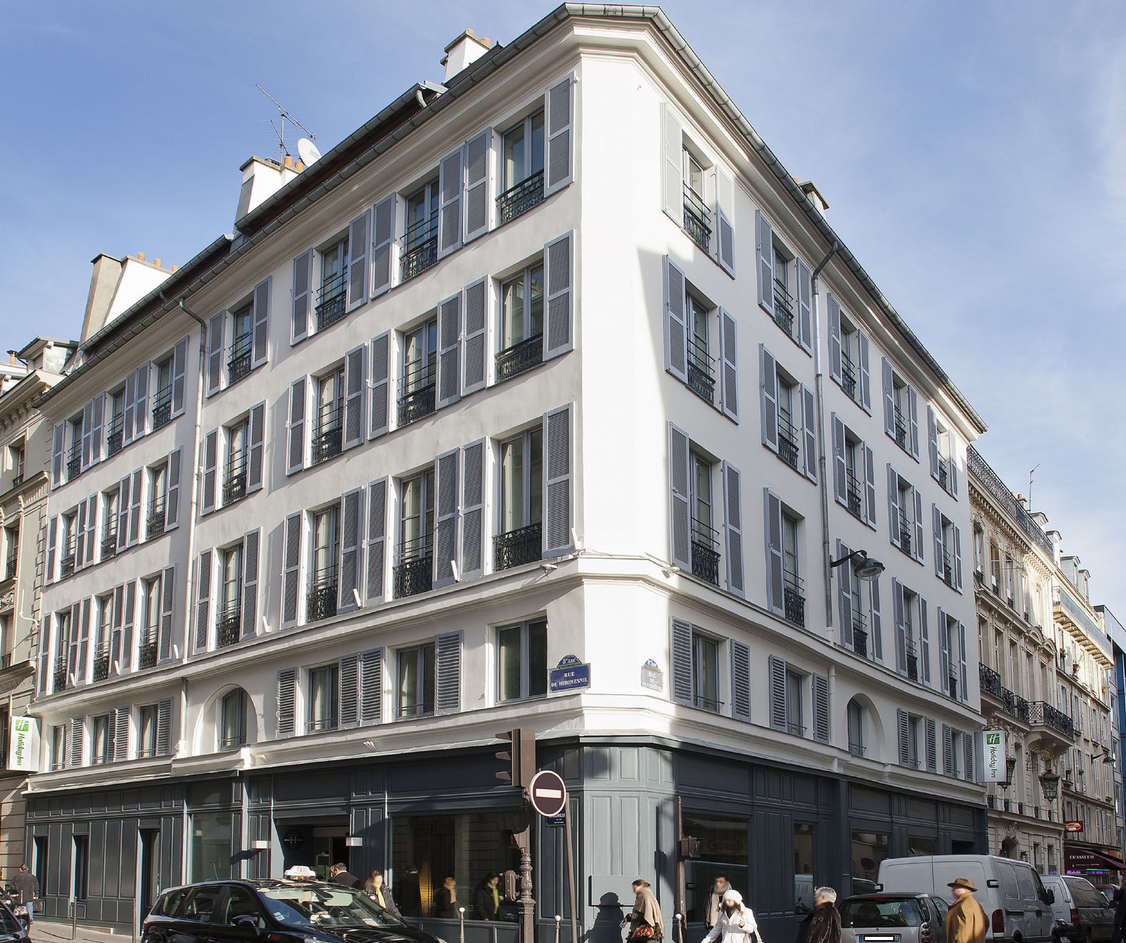 holiday inn paris elysees