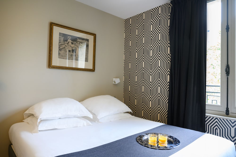 suites helzear champs elysees