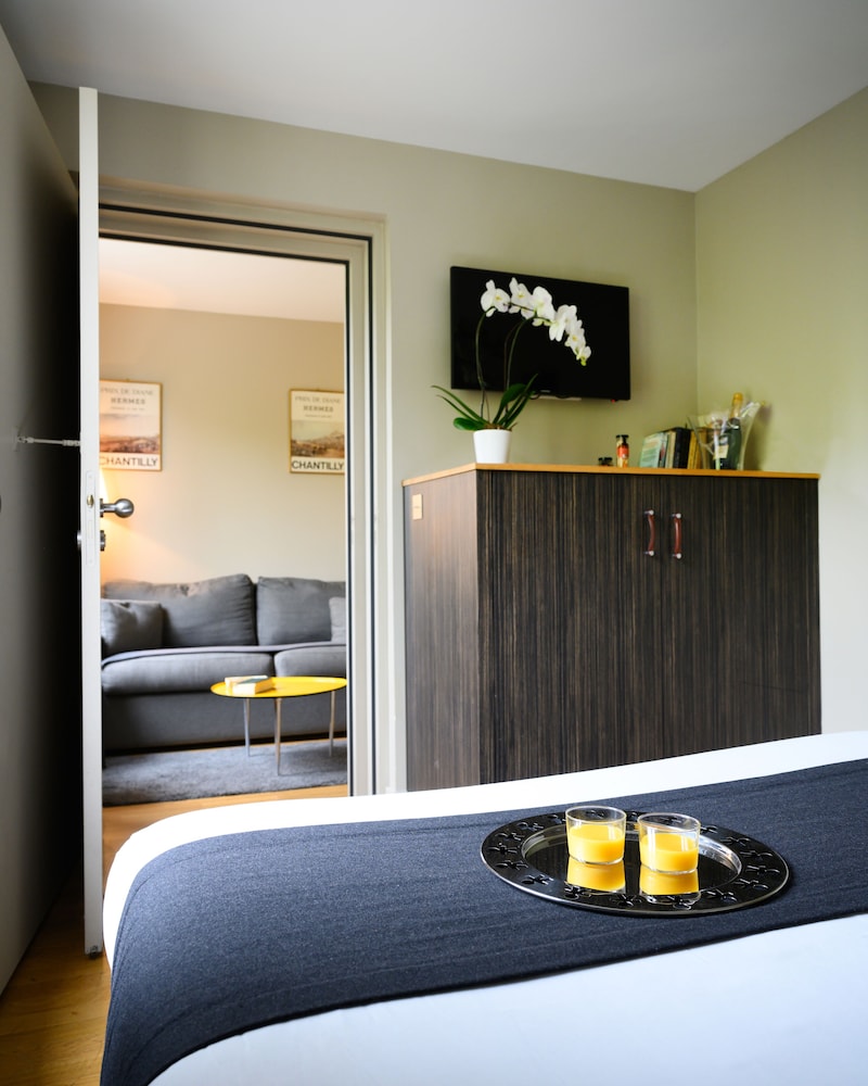 suites helzear champs elysees