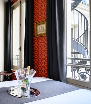 suites helzear champs elysees