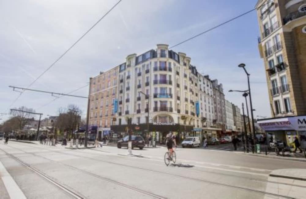 hipotel paris printania maraichers