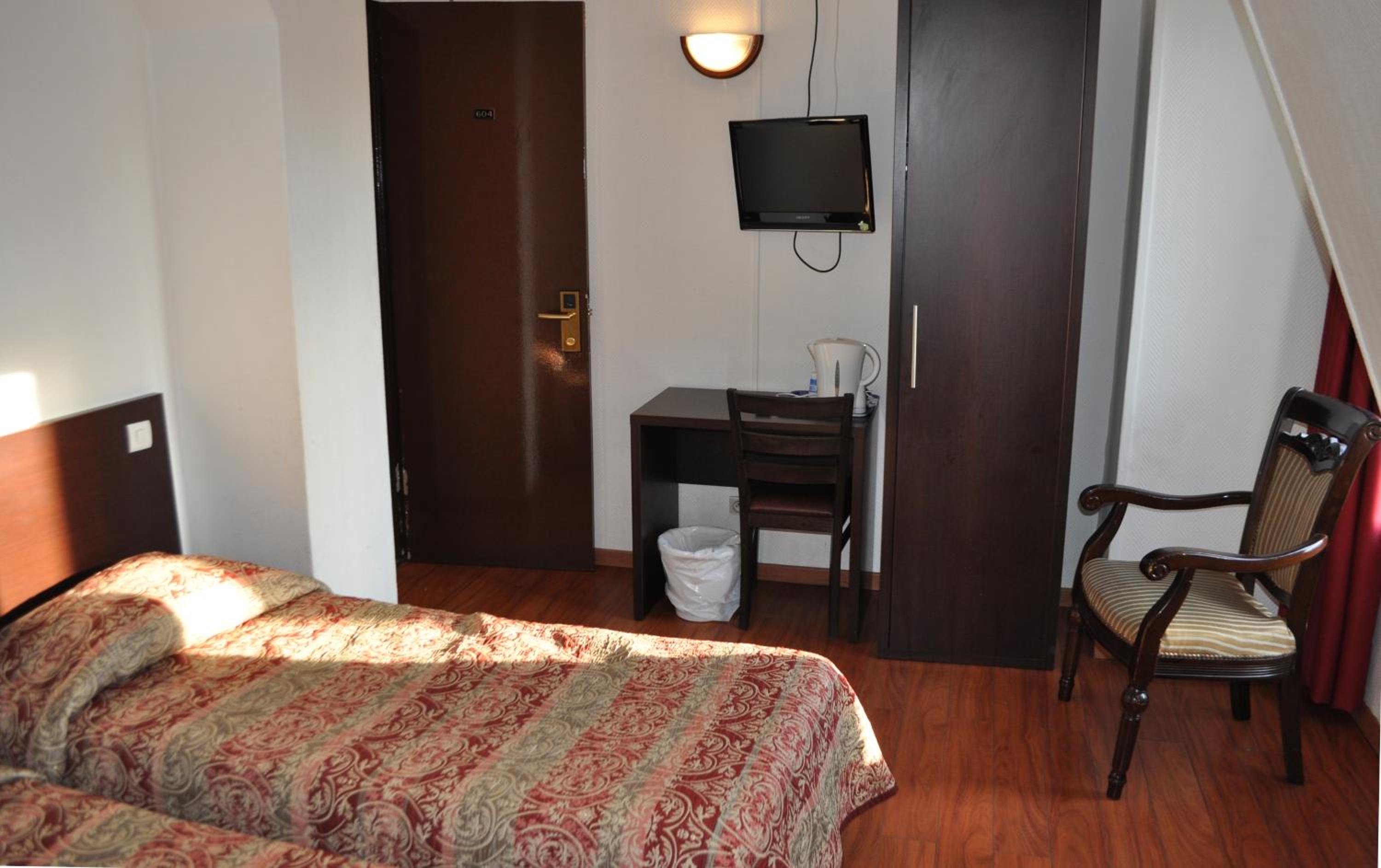 hipotel paris printania maraichers