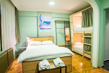 yolohostel
