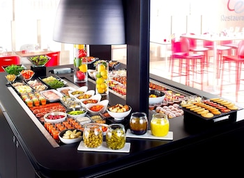 kyriad direct le bourget gonesse