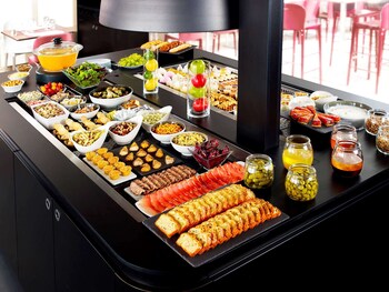 kyriad direct le bourget gonesse