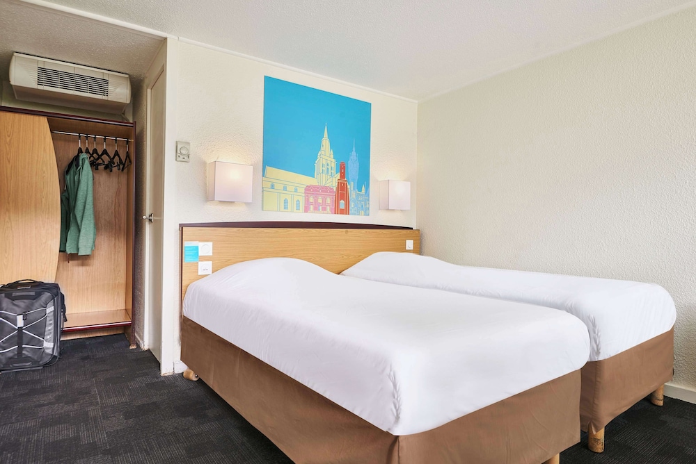 kyriad direct le bourget gonesse