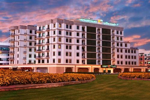 al waleed holiday homes