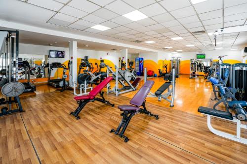al bustan residence hotel apartments