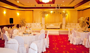 al bustan residence hotel apartments