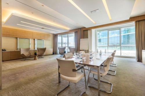 doubletree by hilton dubai jumeirah beach