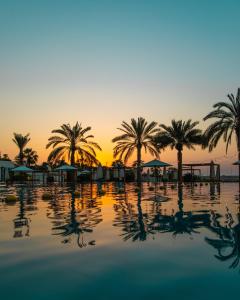 doubletree by hilton dubai jumeirah beach