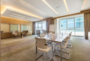 doubletree by hilton dubai jumeirah beach