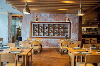 doubletree by hilton dubai jumeirah beach