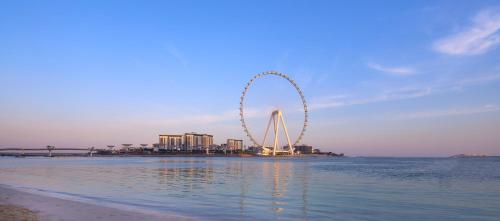 doubletree by hilton dubai jumeirah beach