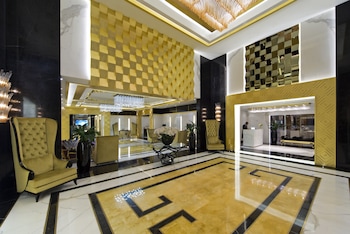 damac maison mall street