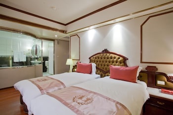 charming city sungshan hotel