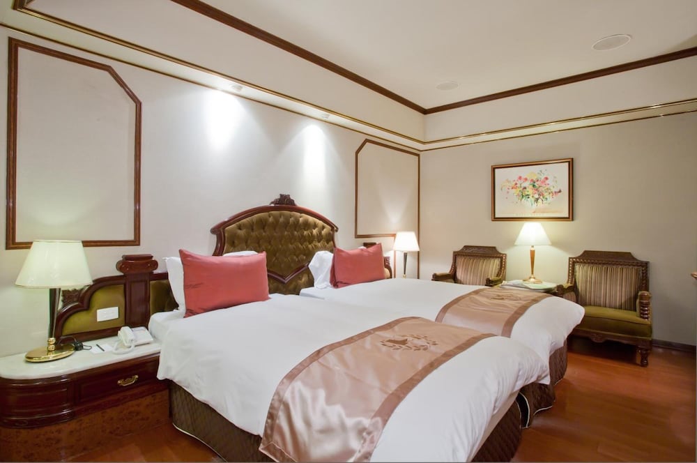 charming city sungshan hotel