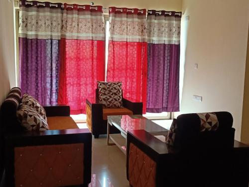 Lake View 2Bhk,Lavasa>>Kolvan,0 star