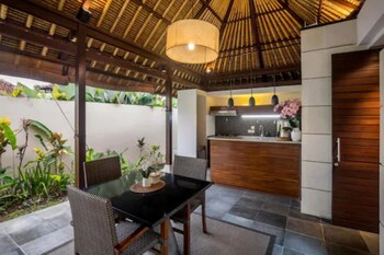 sayang garden bali