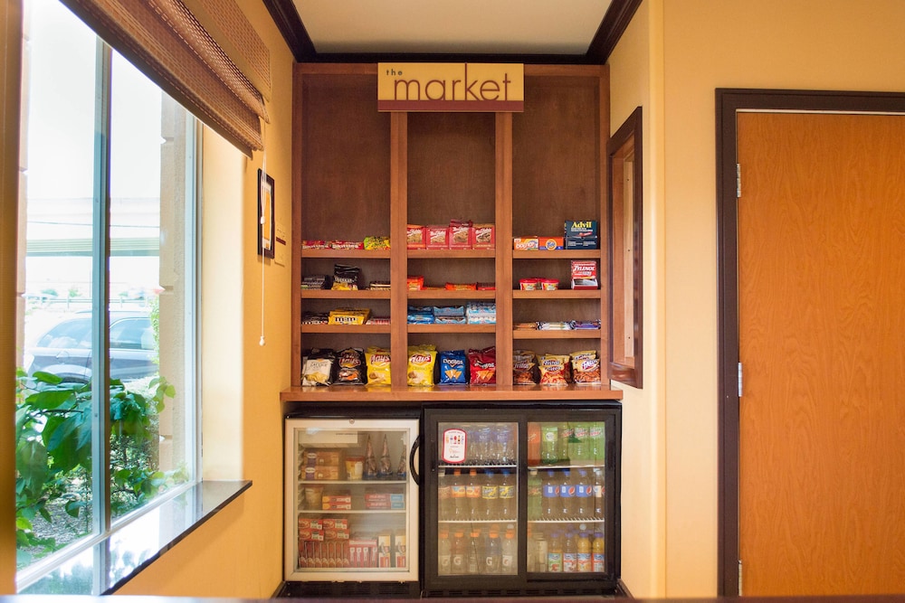 fairfield inn and suites san antonio north stone oak