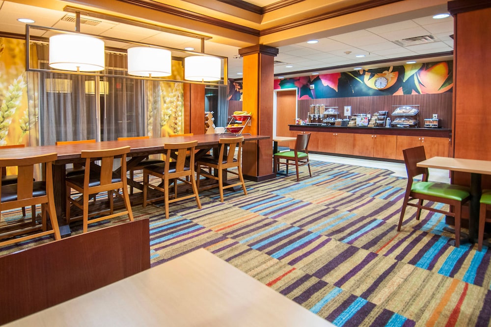 fairfield inn and suites san antonio north stone oak