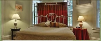 ocaseys boutique inn