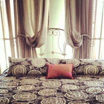 ocaseys boutique inn