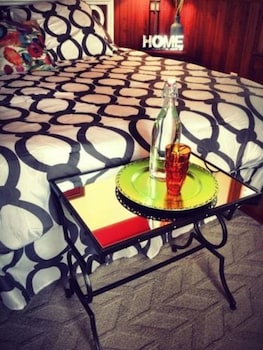 ocaseys boutique inn