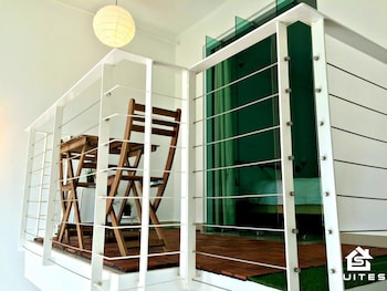 s suites at scott garden