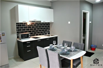 s suites at scott garden