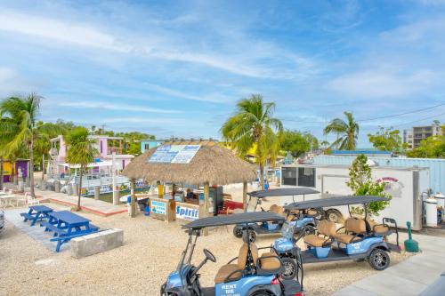 captain pips marina and hideaway